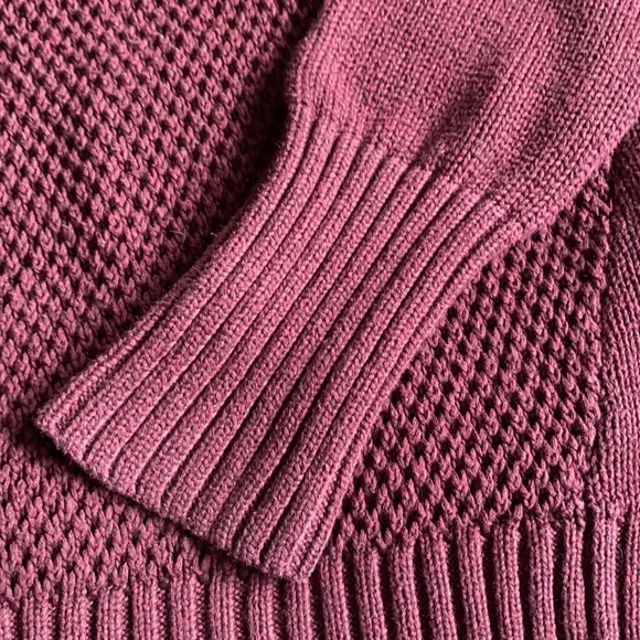 Athleta Breckenridge Maroon Turtleneck Sweater - Picture 5 of 6